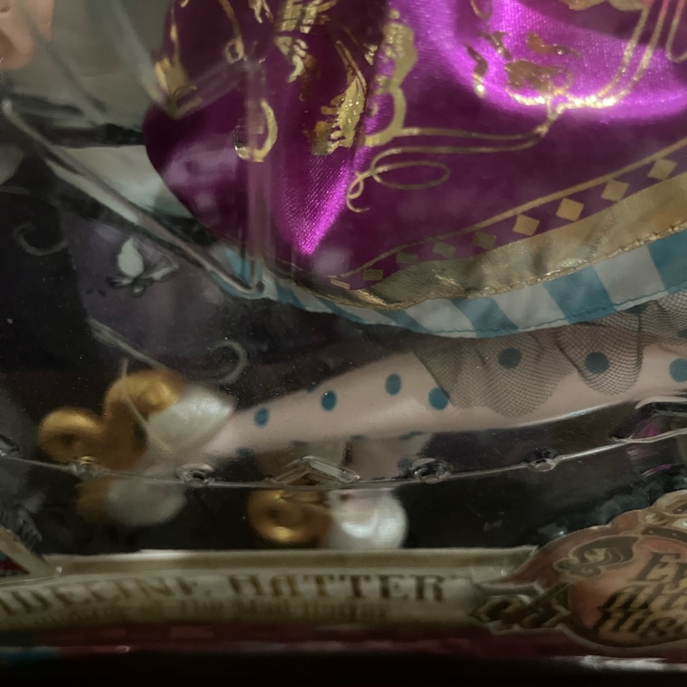 Mattel Discontinued Ever After High Doll Madeline by Madeline Hatter 17 in High - Picture 7 of 13